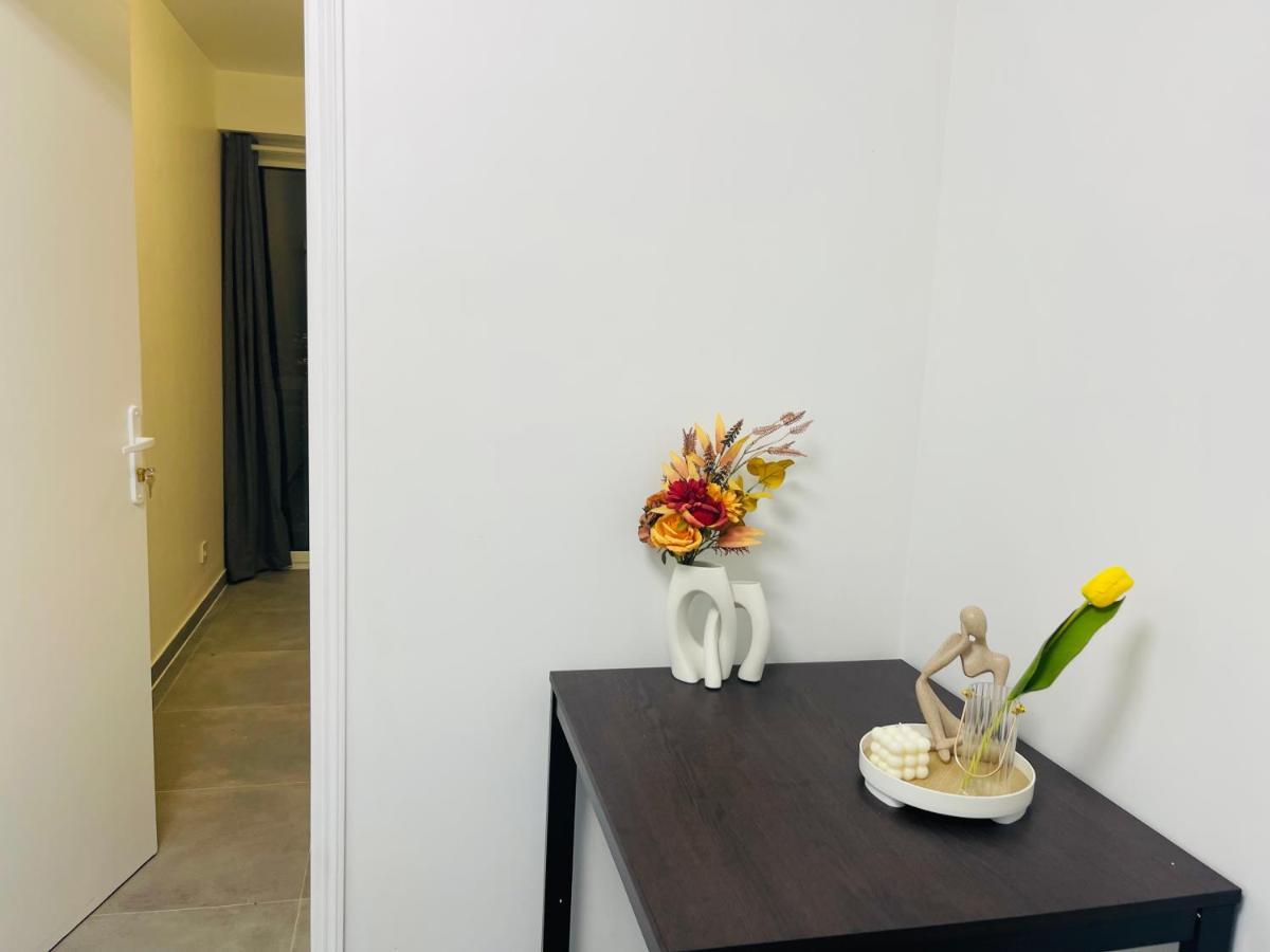 Dream Dwell Paris-Two Bedrooms Apart Near Gare Du Nord Ngoại thất bức ảnh
